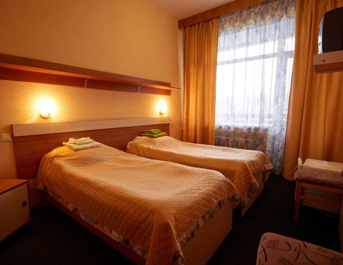 Номер стандарт с 2 односпальными кроватями (с пансионом) - Санаторий «Углич» Алтыново