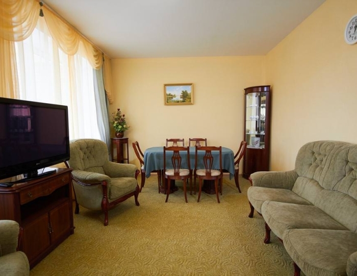 Номер комфорт премиум с 2 односпальными кроватями (с пансионом) - Санаторий «Углич» Алтыново